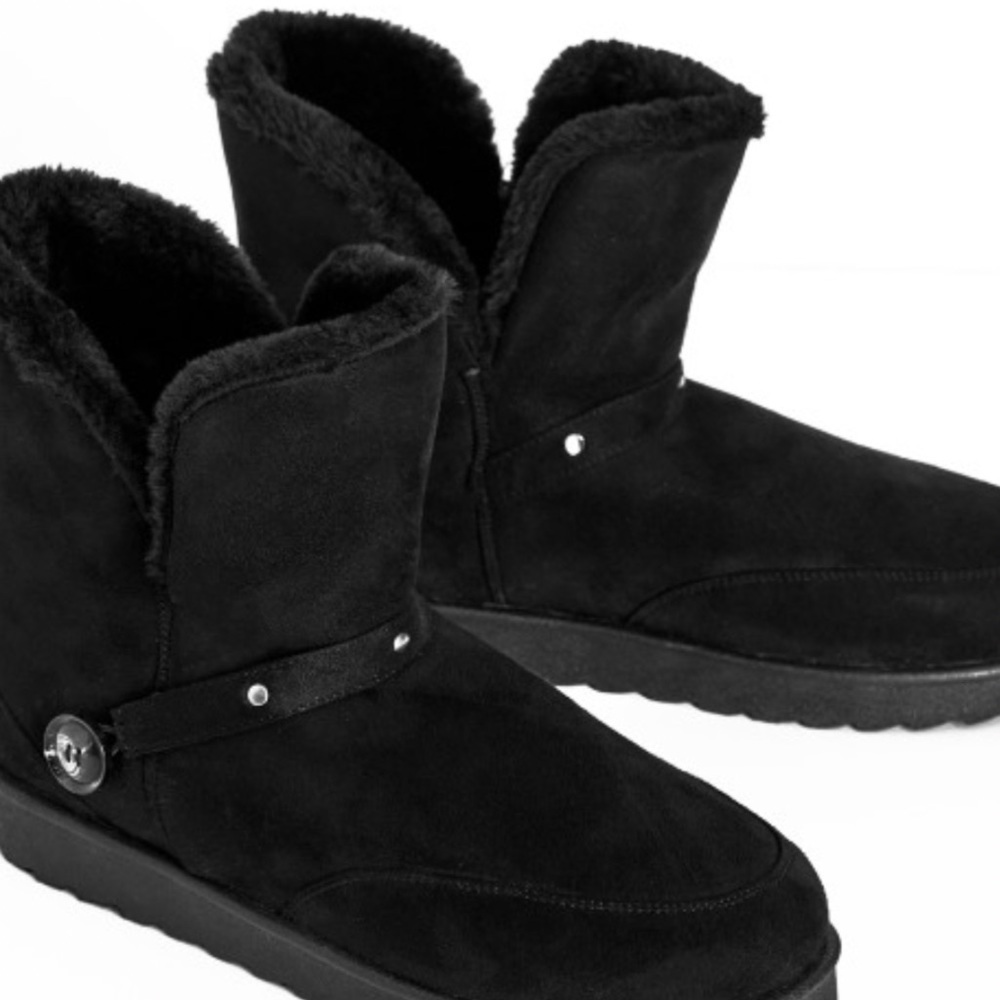 Cloudwalkers WIDE FIT 7W Black Faux Fur Slip On Buckle Bootie HY08 - Picture 2 of 8
